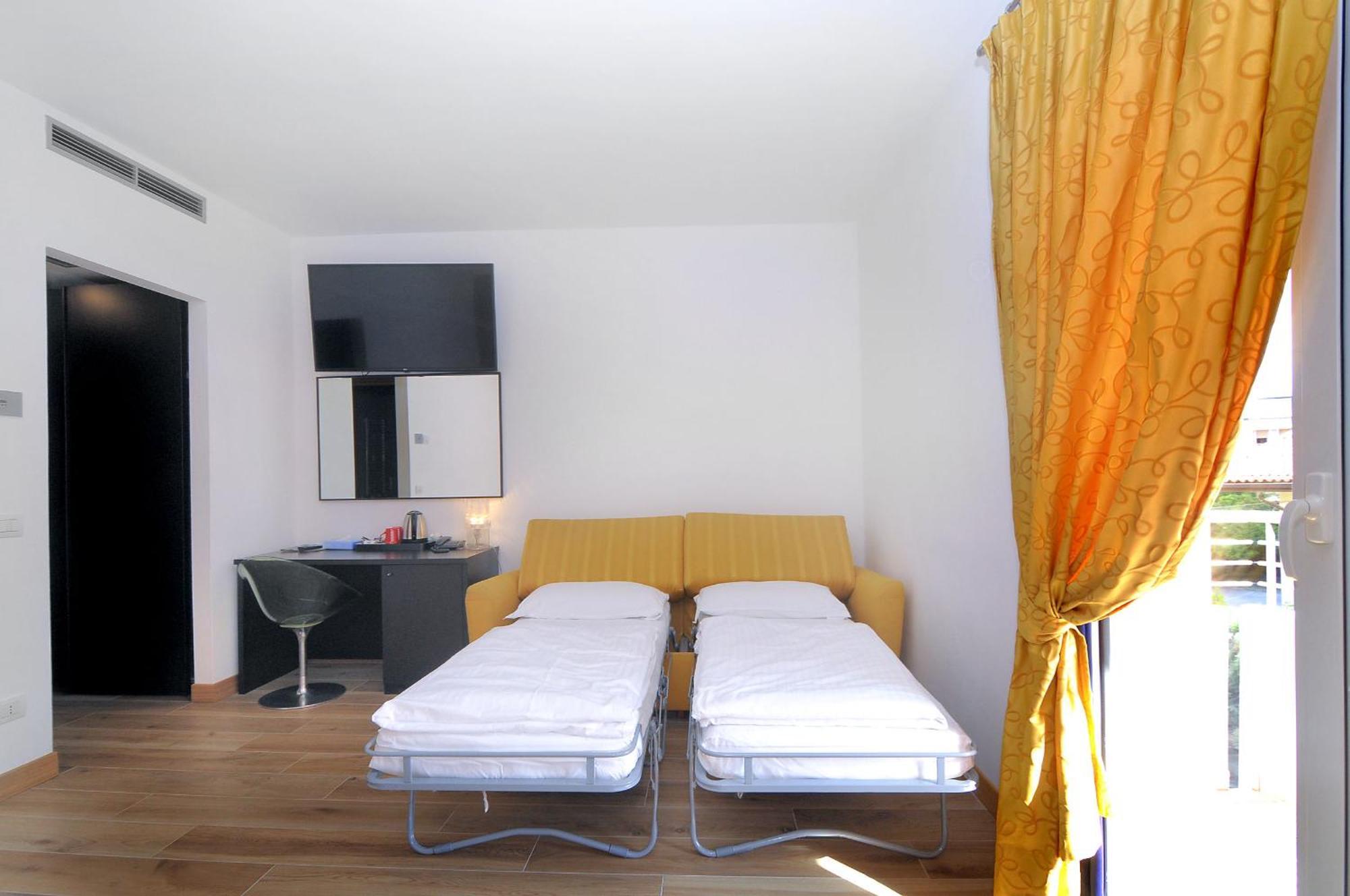 Eco Hotel Cleofe Каорле Екстериор снимка