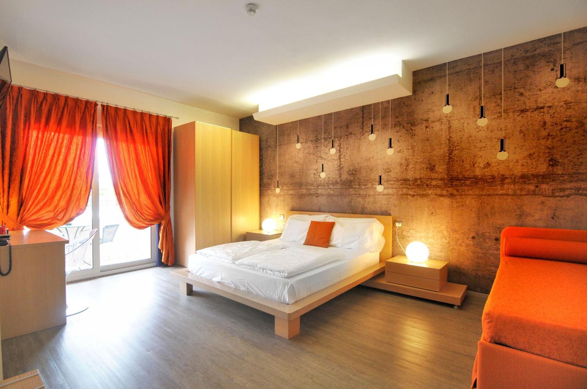 Eco Hotel Cleofe Каорле Екстериор снимка