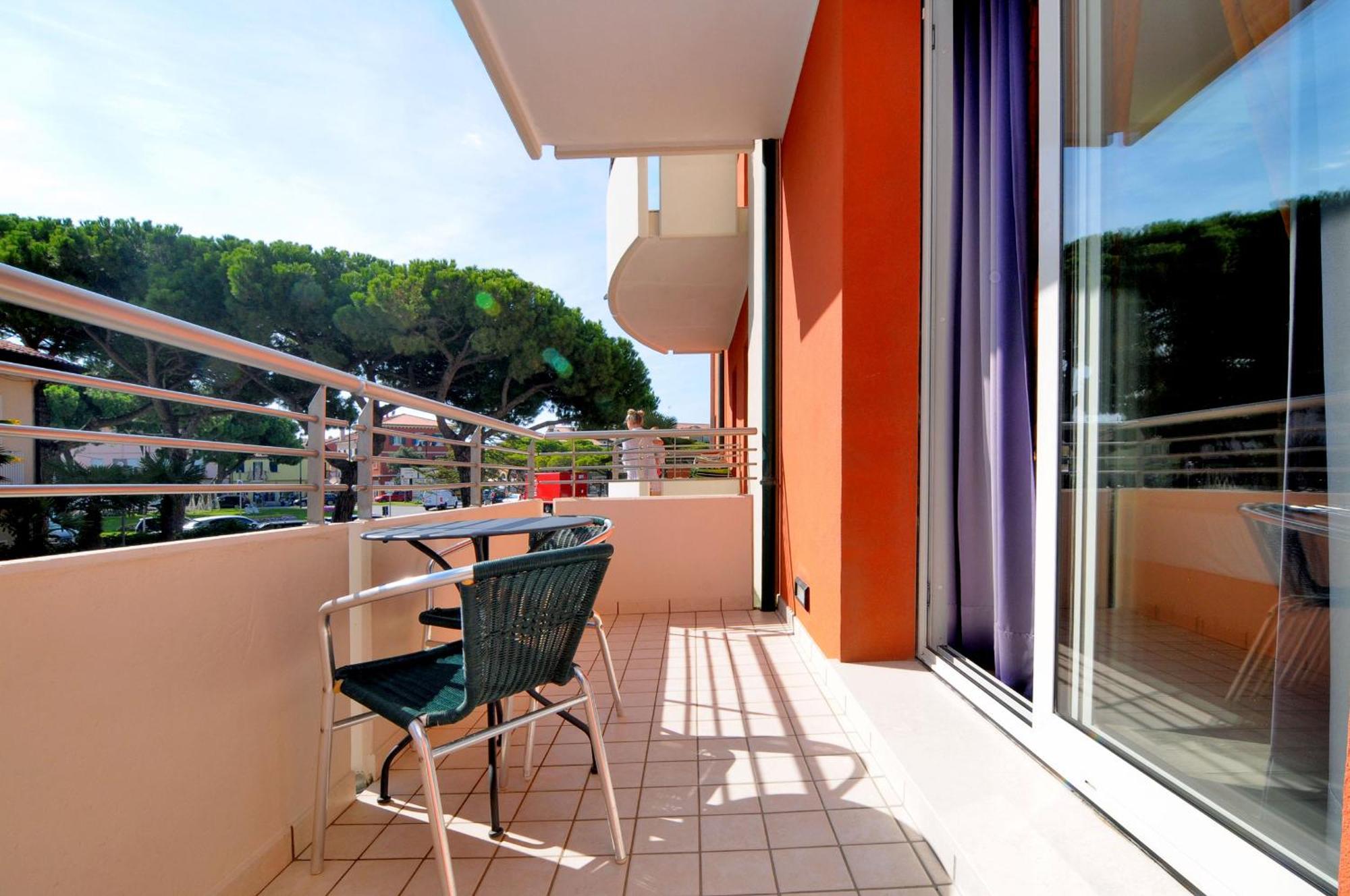 Eco Hotel Cleofe Каорле Екстериор снимка
