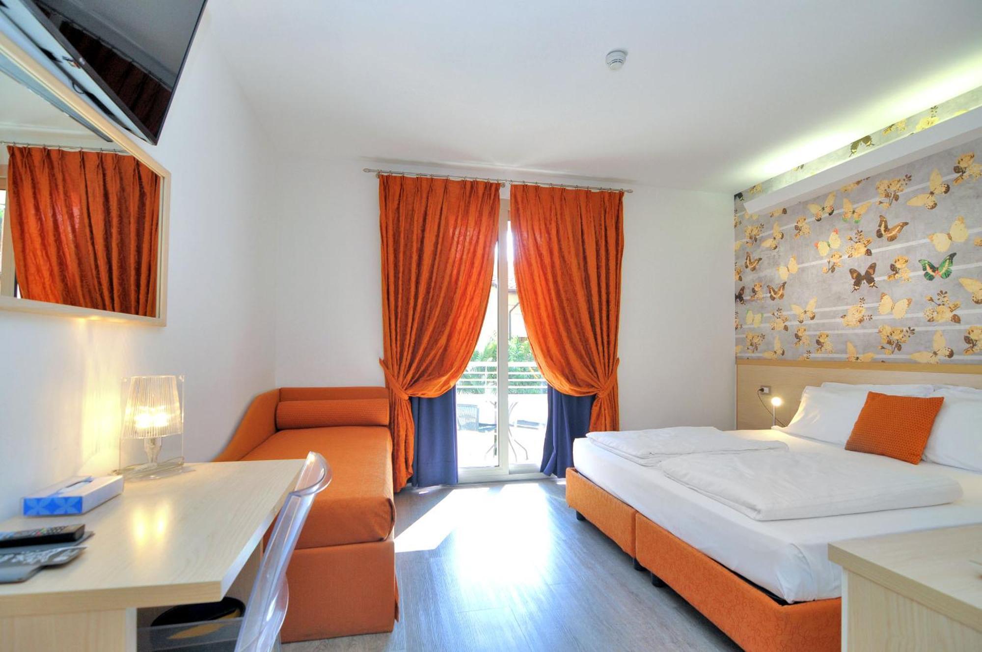 Eco Hotel Cleofe Каорле Екстериор снимка